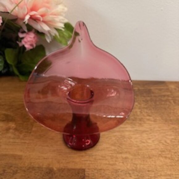 Vintage Cranberry Glass Jack-in-the-Pulpit Vase Hand Blown Art Glass MCM Decor - Picture 2 of 5